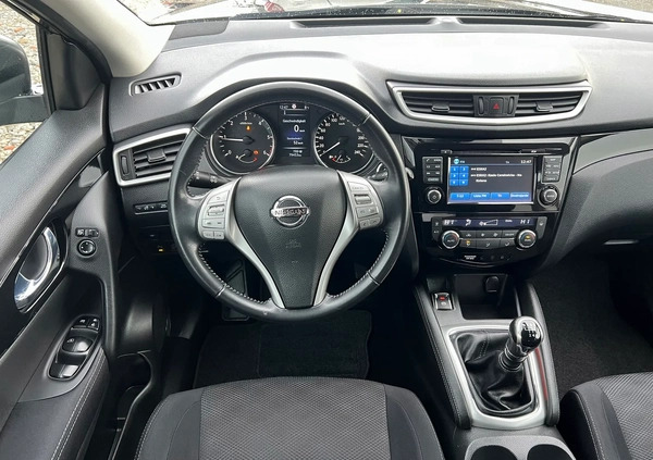 Nissan Qashqai cena 64900 przebieg: 79000, rok produkcji 2015 z Człopa małe 562